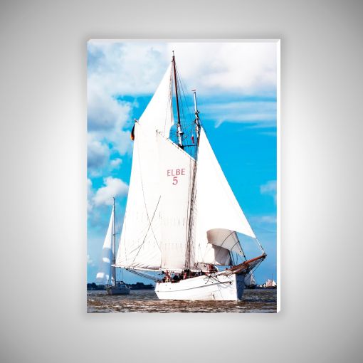 CuxPrint - Motiv: Segelschiff auf der Nordsee  Hochformat | Hartschaumplatte 10mm Galerie Print