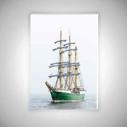 CuxPrint - Motiv: Segelschiff Alexander von Humboldt 2 Hochformat | Hartschaumplatte 10mm Galerie Print