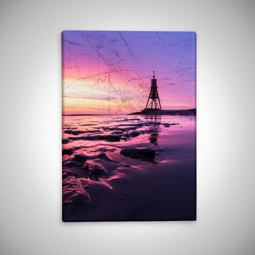 CuxPrint - Motiv: Kugelbake bei Ebbe im Sonnenuntergang mit Cuxhavenseekarte Hochformat | Leinwand Galerie Print