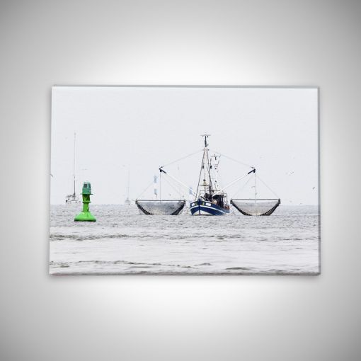 CuxPrint - Motiv: Fischkutter mit Rettungboje | Leinwand Galerie Print