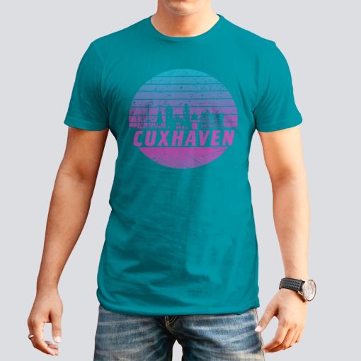 Cuxhaven Skyline violett im Kreis | Herren T-Shirt-oceanblau-L